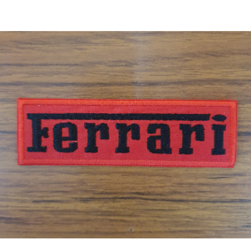 Patch brodé Emblème de FERRARI